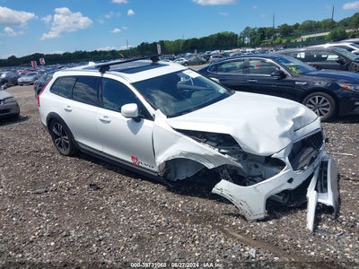 VOLVO V90 CROSS COUNTRY 2019
