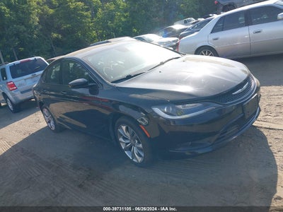 CHRYSLER 200 2015