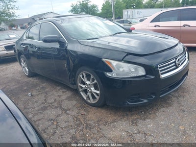 NISSAN MAXIMA 2014