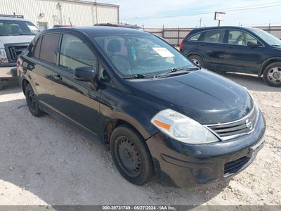 NISSAN VERSA 2011
