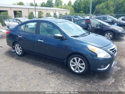 NISSAN VERSA 2015
