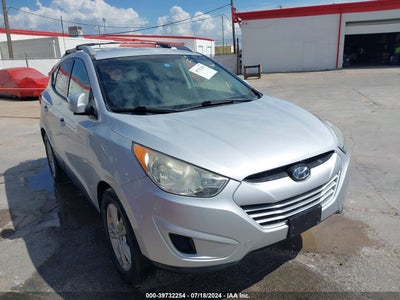 HYUNDAI TUCSON 2012