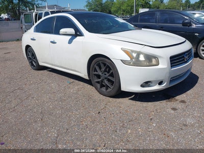 NISSAN MAXIMA 2009