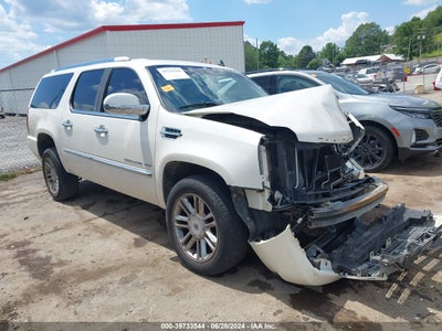 CADILLAC ESCALADE ESV 2010