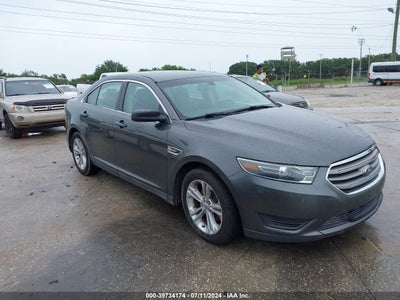 FORD TAURUS 2016