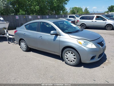 NISSAN VERSA 2013