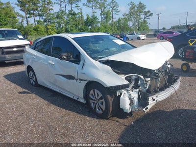 TOYOTA PRIUS 2016