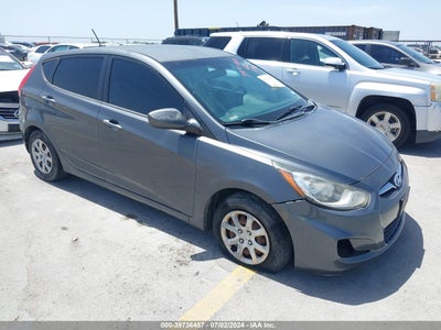 HYUNDAI ACCENT 2012