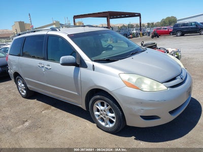 TOYOTA SIENNA 2006