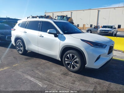 TOYOTA HIGHLANDER HYBRID 2021