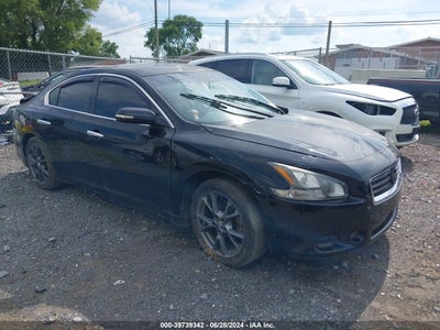 NISSAN MAXIMA 2014