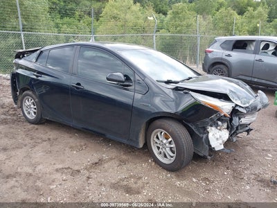 TOYOTA PRIUS 2016