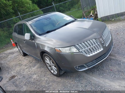 LINCOLN MKT 2012