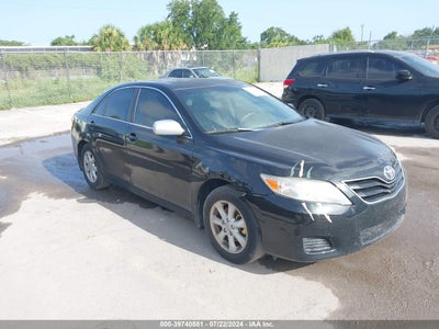 TOYOTA CAMRY 2010