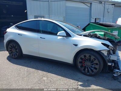 TESLA MODEL Y 2023