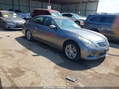 INFINITI JOURNEY 2012