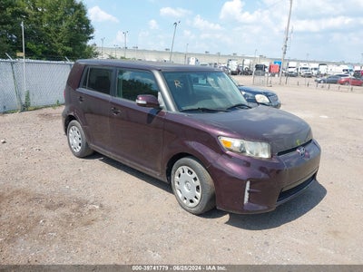 SCION SCION XB 2014