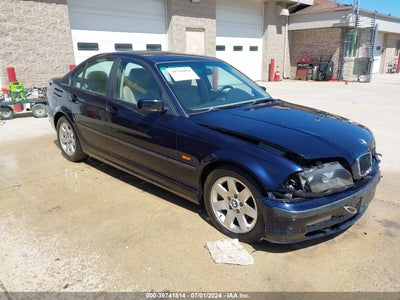 BMW 323I 2000