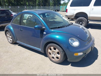 VOLKSWAGEN NEW BEETLE 2002