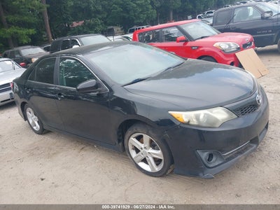 TOYOTA CAMRY 2012