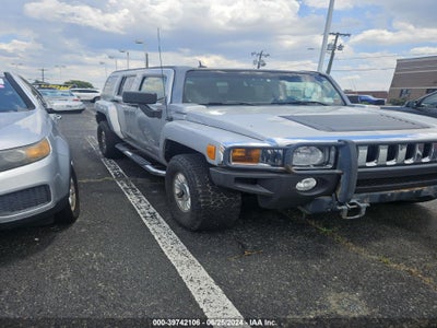 HUMMER H3 SUV 2010