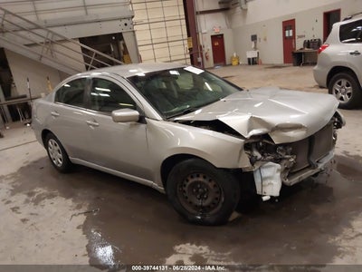 MITSUBISHI GALANT 2011