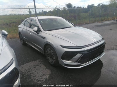HYUNDAI SONATA HYBRID 2024
