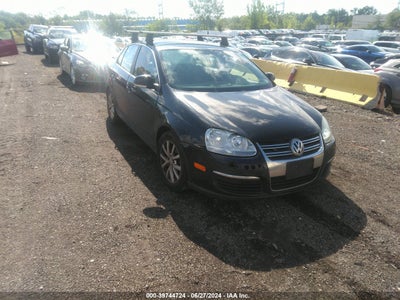 VOLKSWAGEN JETTA 2010