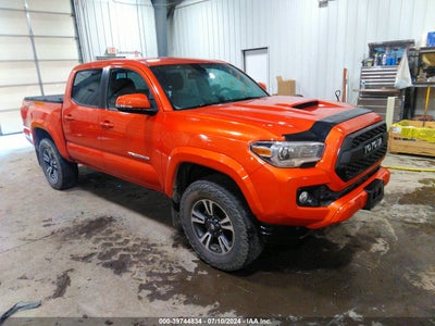 TOYOTA TACOMA 2016