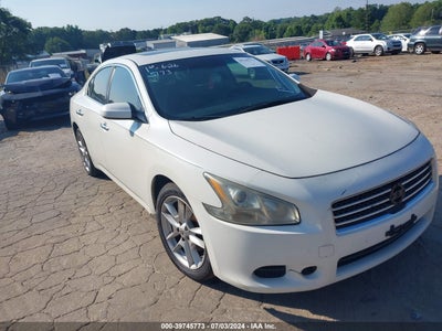NISSAN MAXIMA 2011