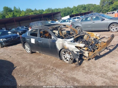 NISSAN MAXIMA 2009
