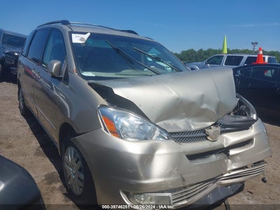 TOYOTA SIENNA 2005