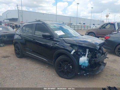 NISSAN KICKS 2024