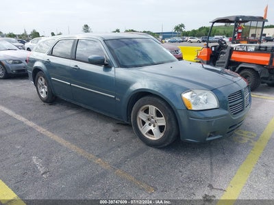 DODGE MAGNUM 2005