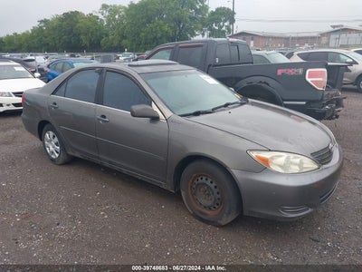 TOYOTA CAMRY 2004