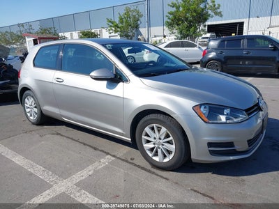 VOLKSWAGEN GOLF 2015