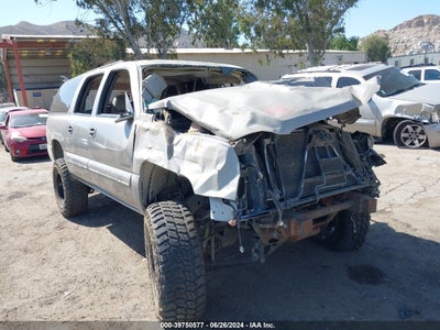CHEVROLET SUBURBAN 1500 2000