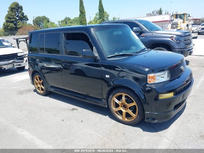 SCION SCION XB 2005