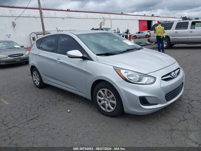 HYUNDAI ACCENT 2012
