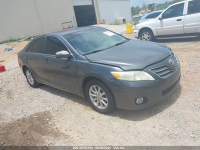 TOYOTA CAMRY 2011