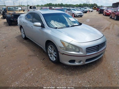 NISSAN MAXIMA 2009