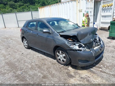 TOYOTA MATRIX 2010