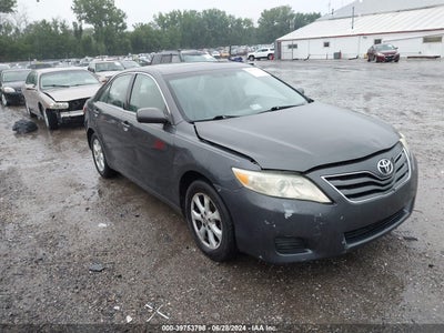 TOYOTA CAMRY 2010