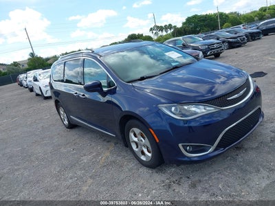 CHRYSLER PACIFICA 2017