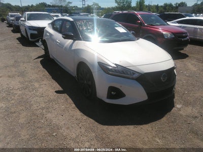 NISSAN MAXIMA 2022