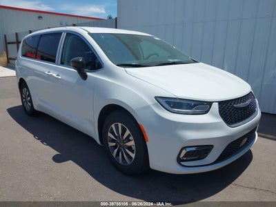 CHRYSLER PACIFICA HYBRID 2024