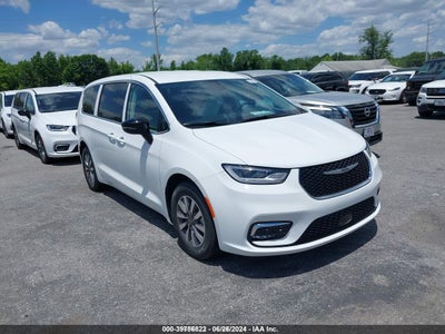 CHRYSLER PACIFICA HYBRID 2024