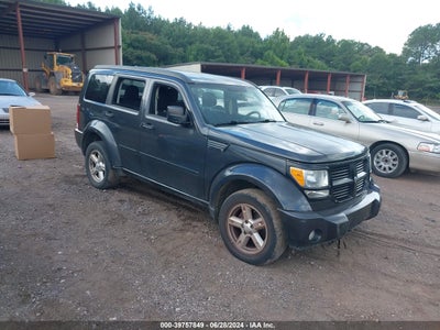 DODGE NITRO 2011