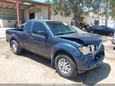 NISSAN FRONTIER 2017
