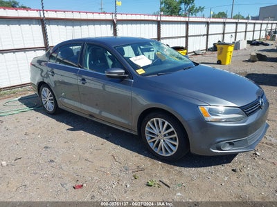 VOLKSWAGEN JETTA 2014